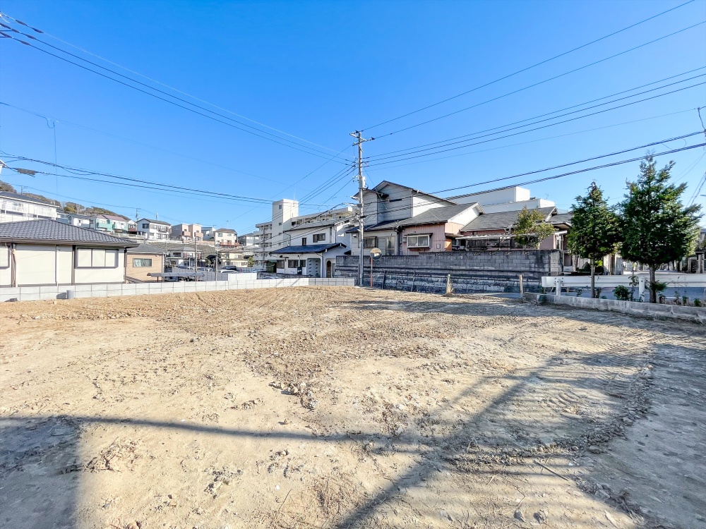 販売現地