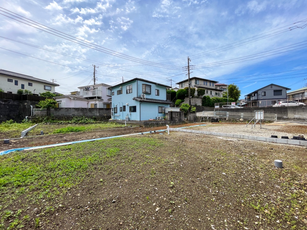 販売現地