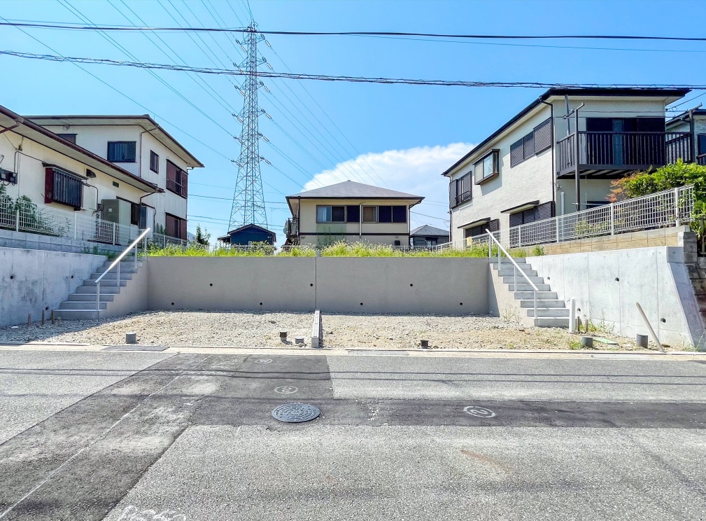 販売現地