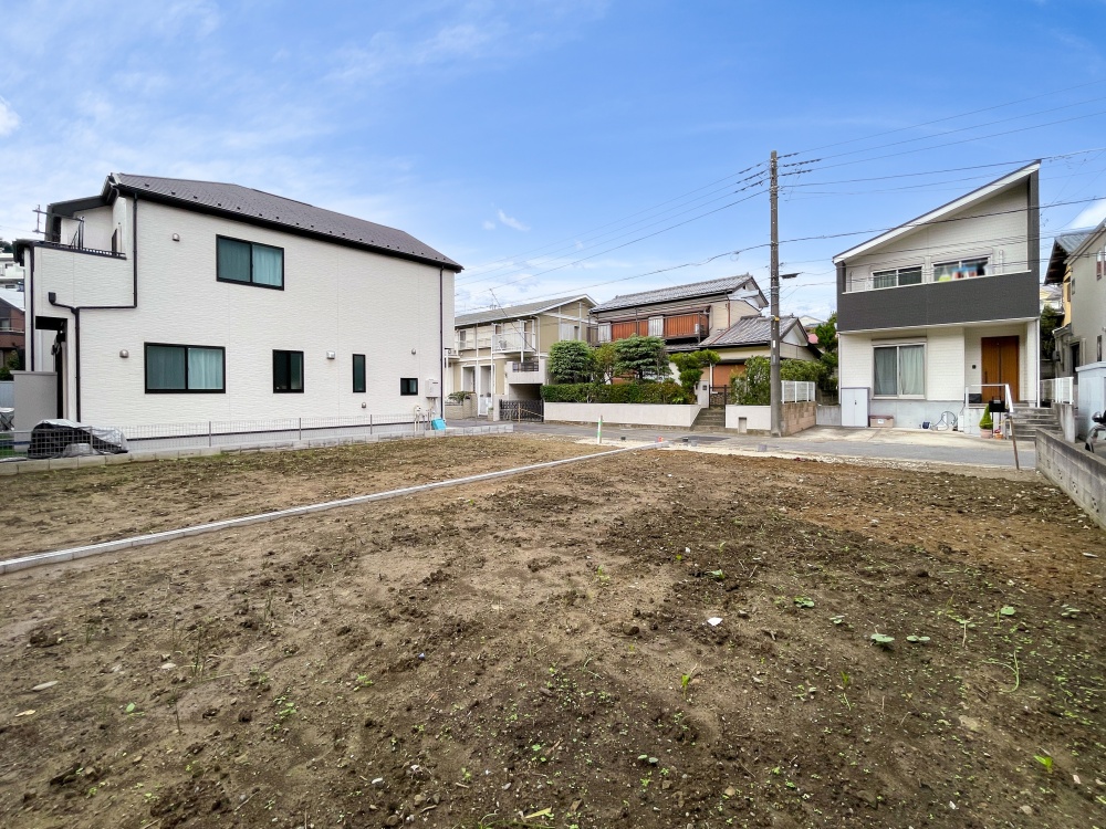 販売現地