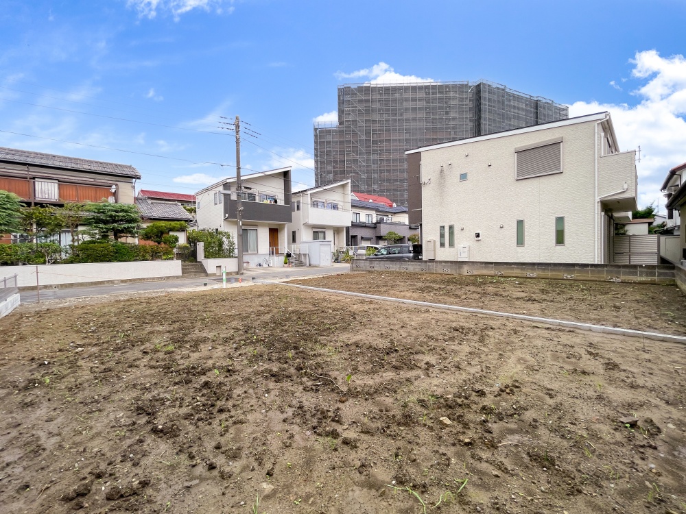 販売現地