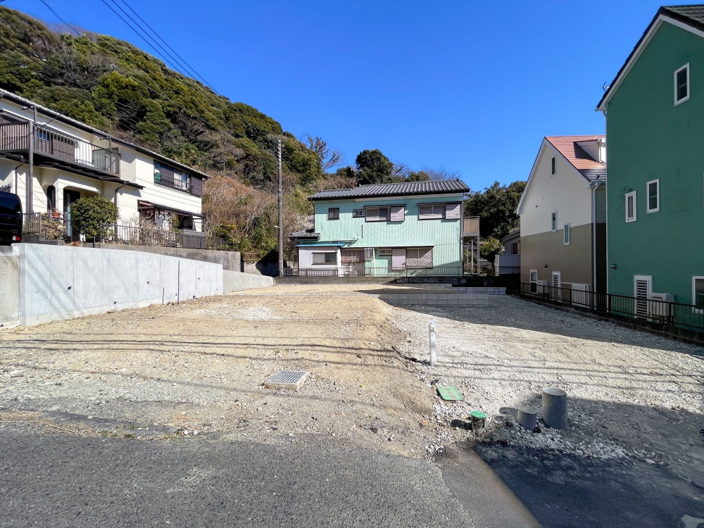 販売現地