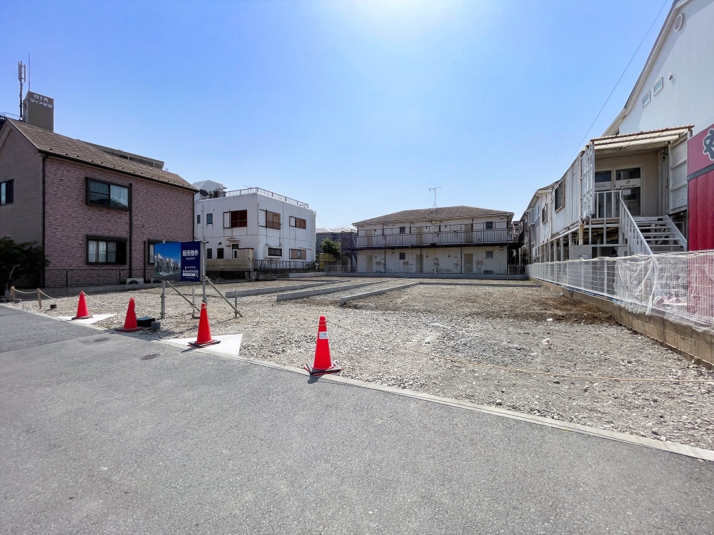 販売現地
