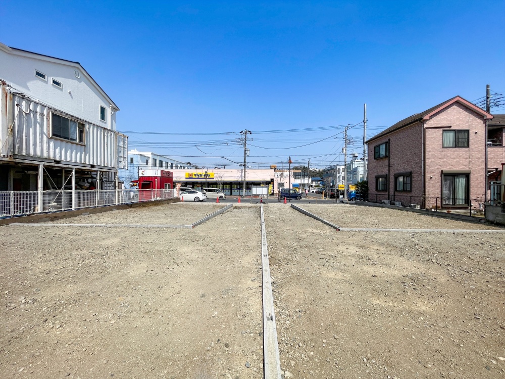 販売現地