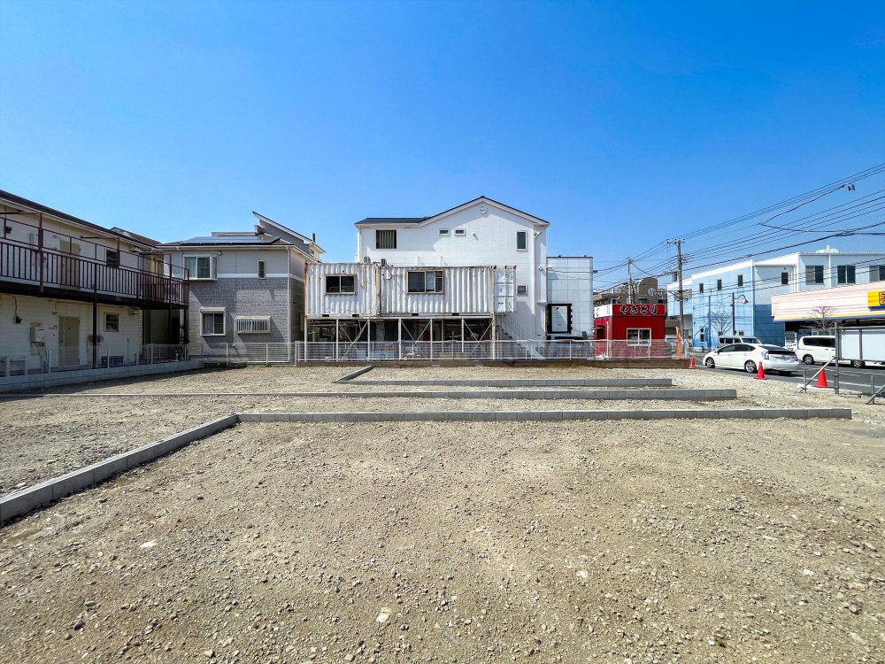販売現地