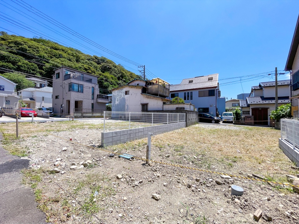 販売現地